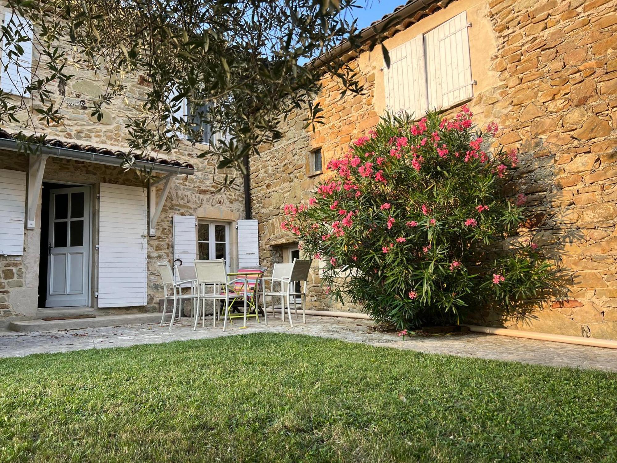 Bed and Breakfast Mas Redortier Soyans Exterior foto